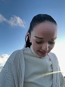 Snapshot of Vanesskaa chatting on 09-24-25, 05:16 Vanesskaa online show from 09-24-25, 05:16