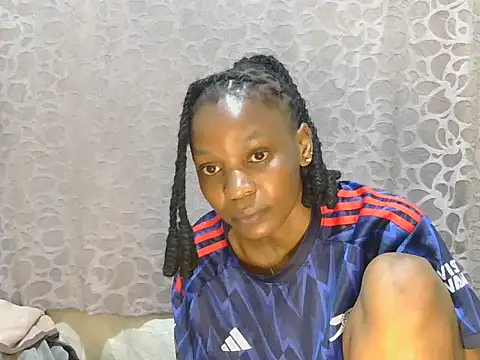 Snapshot of slim_girl02 chatting on 05-08-26, 05:07 slim girl02 online show from 05-08-26, 05:07