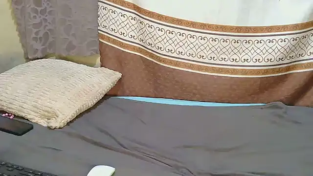 slim girl02 online show from 07-09-26, 08:24