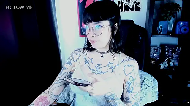 Demongirl6666 online show from 03-11-26, 08:20