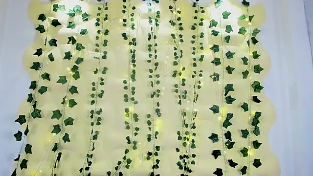 Snapshot of Natasha_Nasty2 chatting on 02-25-25, 12:47 Natasha Nasty2 online show from 02-25-25, 12:47