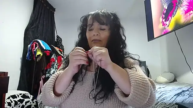 Snapshot of Sweeetness_Milf chatting on 02-24-25, 11:09 Sweeetness Milf online show from 02-24-25, 11:09