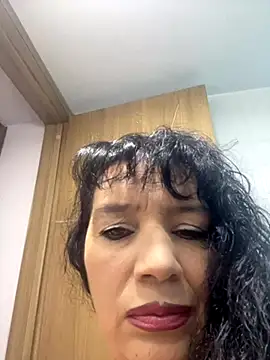 Snapshot of Sweeetness_Milf chatting on 09-08-25, 09:14 Sweeetness Milf online show from 09-08-25, 09:14