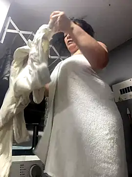 Snapshot of Sweeetness_Milf chatting on 10-22-25, 12:33 Sweeetness Milf online show from 10-22-25, 12:33