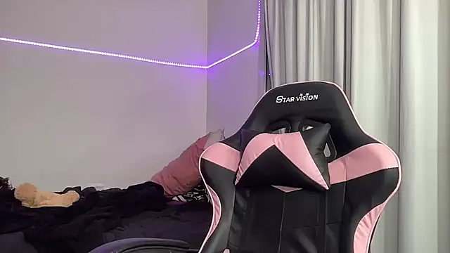 Lolykush online show from 01-31-25, 02:37