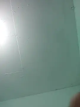 Luisf1267 online show from 11-05-25, 03:17