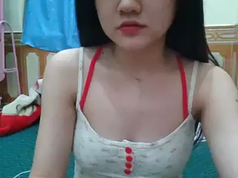 Yin-girl online show from 12-30-24, 11:59