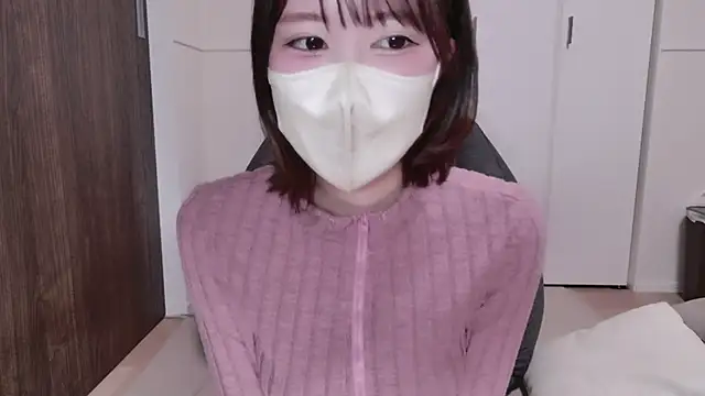 Snapshot of TsukasaSakai chatting on 03-23-25, 01:31 TsukasaSakai online show from 03-23-25, 01:31