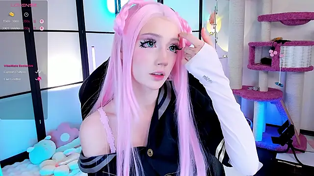 Snapshot of LilithLin chatting on 03-18-26, 06:22 LilithLin online show from 03-18-26, 06:22