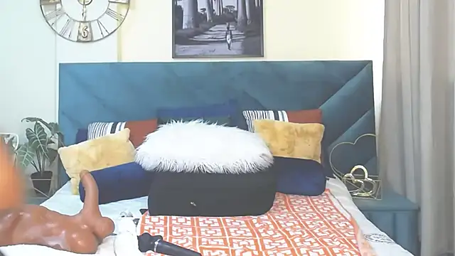 BubbleAngel online show from 10-05-25, 02:48