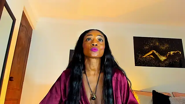 KimberlyBanks2 online show from 10-02-25, 10:17