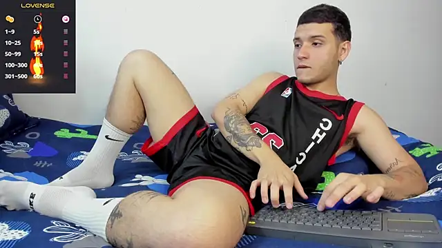 Noha white online show from 01-20-25, 05:37