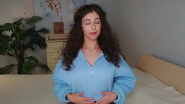 cosmosbaby online show from 09-22-25, 01:13