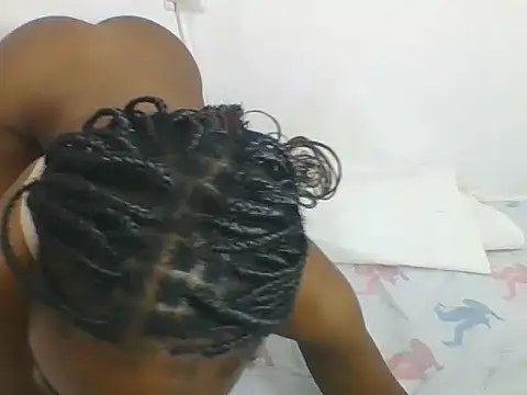 PrettyPrincess14 online show from 03-04-25, 08:57