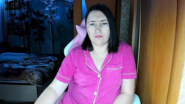 Snapshot of Tatyana51 chatting on 05-01-26, 01:48 Tatyana51 online show from 05-01-26, 01:48