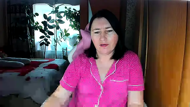 Snapshot of Tatyana51 chatting on 05-17-26, 06:11 Tatyana51 online show from 05-17-26, 06:11