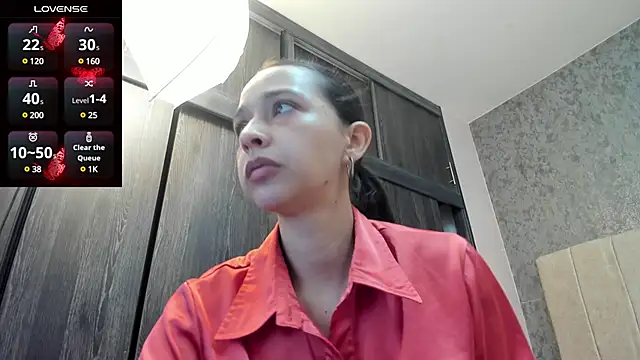 Snapshot of samarha_xue chatting on 02-08-25, 11:44 samarha xue online show from 02-08-25, 11:44