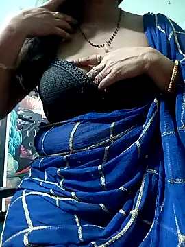 Snapshot of Savita_bhabhii chatting on 01-29-25, 10:37 Savita bhabhii online show from 01-29-25, 10:37