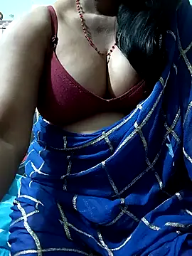 Snapshot of Savita_bhabhii chatting on 02-02-25, 10:13 Savita bhabhii online show from 02-02-25, 10:13