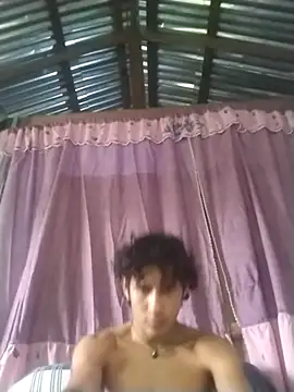 pedrodavid  online show from 10-31-25, 08:54