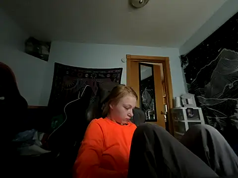 Daddyssllut online show from 09-25-25, 12:53
