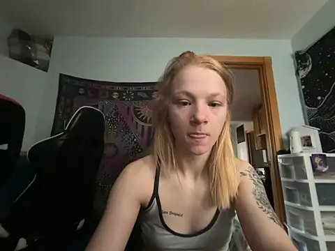 Daddyssllut online show from 10-02-25, 12:23