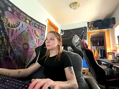 Daddyssllut online show from 10-03-25, 04:26