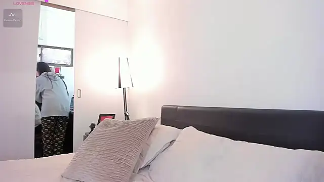 guccipussy1 online show from 01-09-25, 03:23