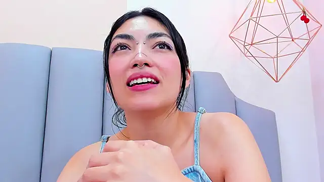 ThailyCherry online show from 01-16-25, 07:31