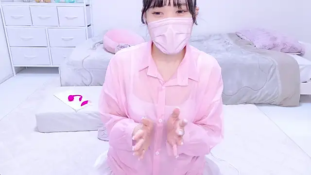 Snapshot of Rico-pin chatting on 03-10-25, 05:39 Rico-pin online show from 03-10-25, 05:39