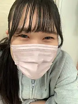 Snapshot of Rico-pin chatting on 03-12-25, 06:22 Rico-pin online show from 03-12-25, 06:22