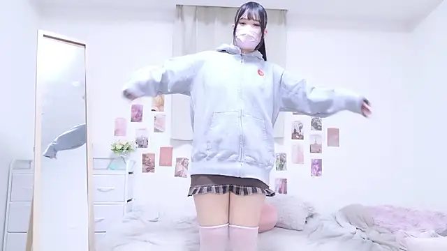 Snapshot of Rico-pin chatting on 09-12-25, 03:34 Rico-pin online show from 09-12-25, 03:34