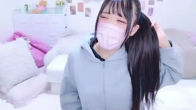 Snapshot of Rico-pin chatting on 09-26-25, 02:43 Rico-pin online show from 09-26-25, 02:43