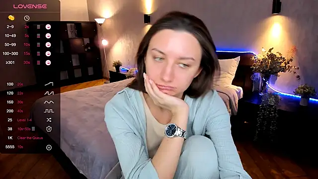 annacooleman online show from 12-04-24, 02:09