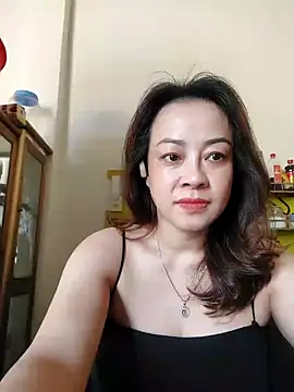 Snapshot of Baby-bigboobs2024 chatting on 01-20-25, 07:25 Baby-bigboobs2024 online show from 01-20-25, 07:25