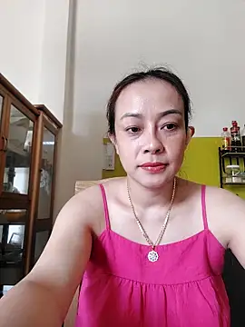 Snapshot of Baby-bigboobs2024 chatting on 03-13-25, 03:33 Baby-bigboobs2024 online show from 03-13-25, 03:33