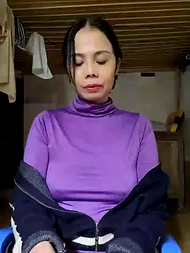 Tinease online show from 02-25-25, 05:41