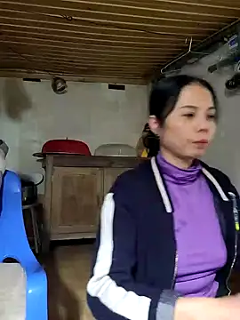 Tinease online show from 02-25-25, 09:31