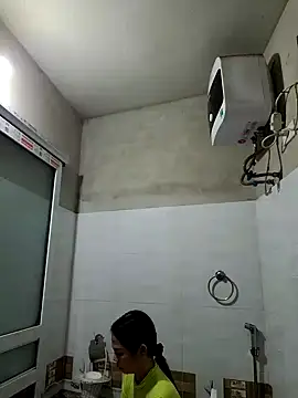 Tinease online show from 03-11-25, 10:53