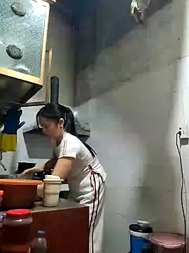 Tinease online show from 03-15-25, 10:03