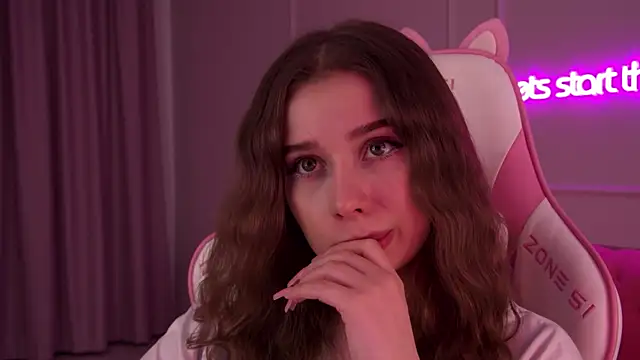 Snapshot of DianaVert chatting on 01-25-25, 09:25 DianaVert online show from 01-25-25, 09:25