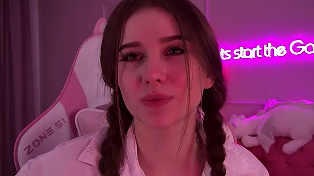 DianaVert online show from 02-12-25, 12:48