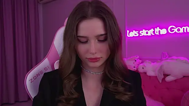 Snapshot of DianaVert chatting on 03-17-25, 01:24 DianaVert online show from 03-17-25, 01:24