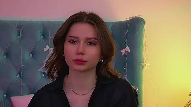 DianaVert online show from 12-20-25, 01:51