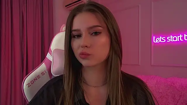 DianaVert online show from 02-08-26, 06:11