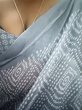 Snapshot of tamil_subha69 chatting on 04-07-26, 06:30 tamil subha69 online show from 04-07-26, 06:30