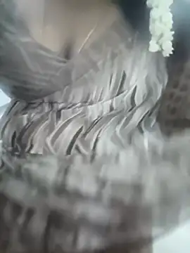 Snapshot of tamil_subha69 chatting on 05-21-26, 06:37 tamil subha69 online show from 05-21-26, 06:37