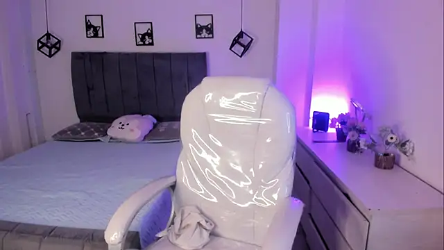 Beck jones online show from 10-21-25, 02:18