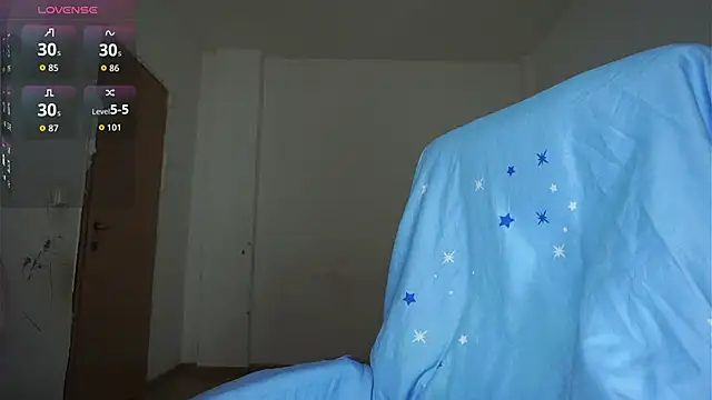 Miss  Bia online show from 10-13-25, 09:48