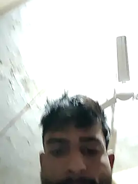 Snapshot of PRIYANHU@xh chatting on 01-10-26, 02:35 PRIYANHUxh online show from 01-10-26, 02:35